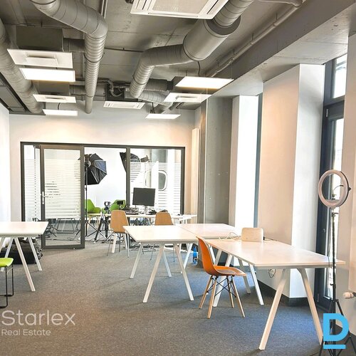 B klases biroja ēkā Red line tiek iznomātas telpas 2. stāvā