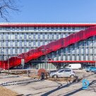 B klases biroja ēkā Red line tiek iznomātas telpas 2. stāvā