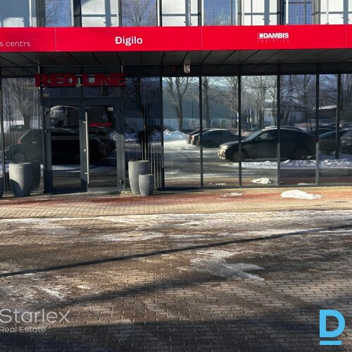 B klases biroja ēkā Red line tiek iznomātas telpas 1. stāvā