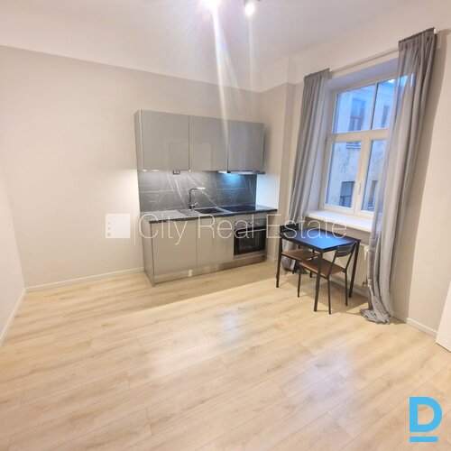 Izīrē dzīvokli Rīgā