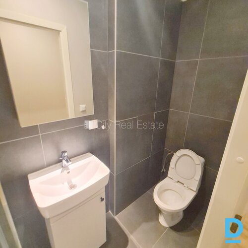 Izīrē dzīvokli Rīgā