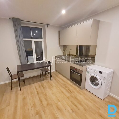 Izīrē dzīvokli Rīgā