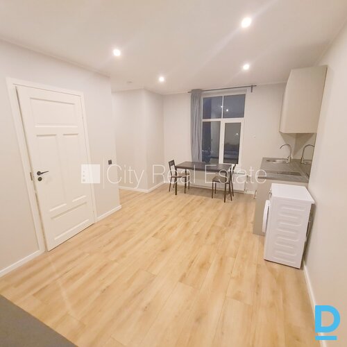 Izīrē dzīvokli Rīgā