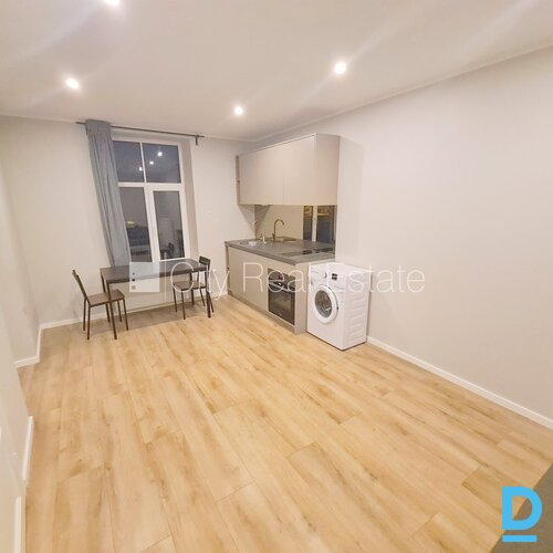 Izīrē dzīvokli Rīgā