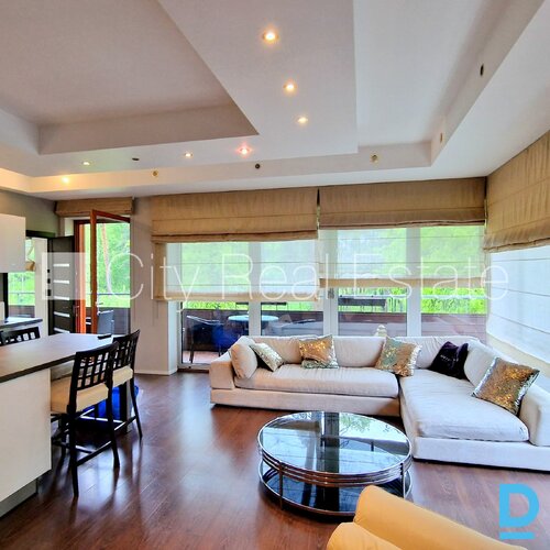 Pārdod dzīvokli Jūrmalā