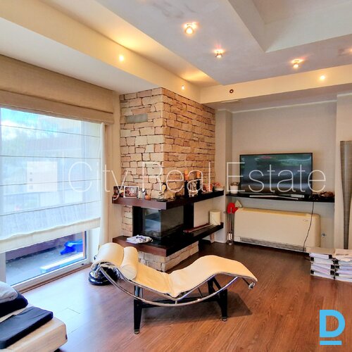 Pārdod dzīvokli Jūrmalā