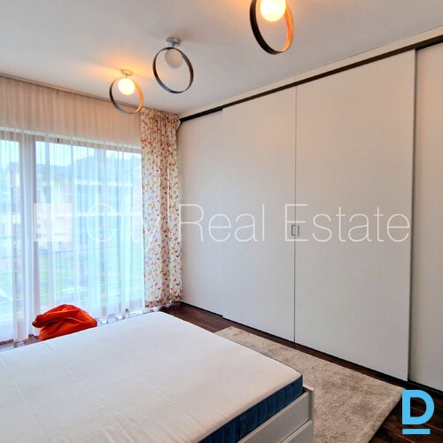 Izīrē dzīvokli Jūrmalā