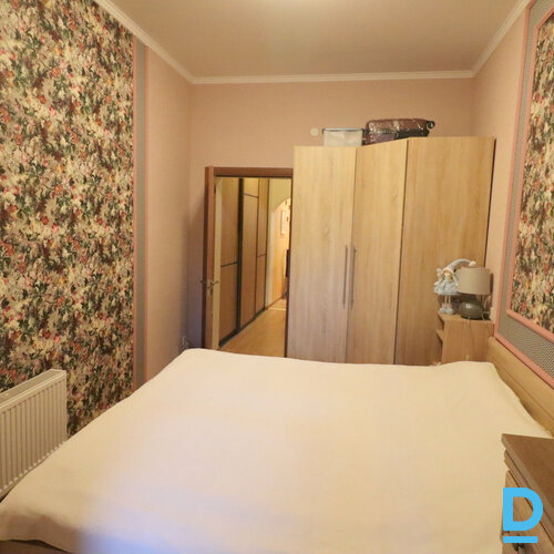 Pārdod dzīvokli Slimnīcas iela 11