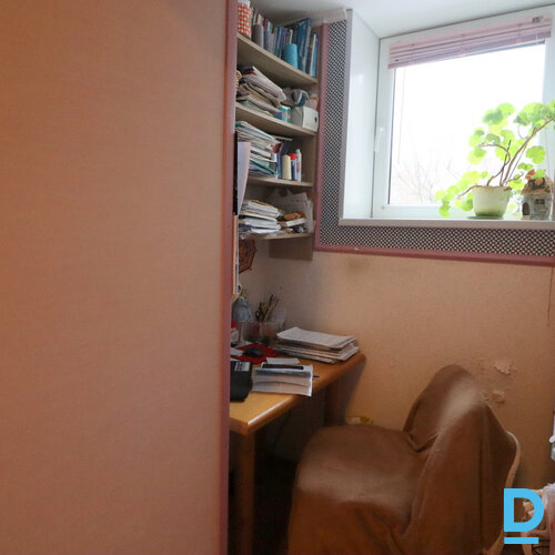 Pārdod dzīvokli Slimnīcas iela 11