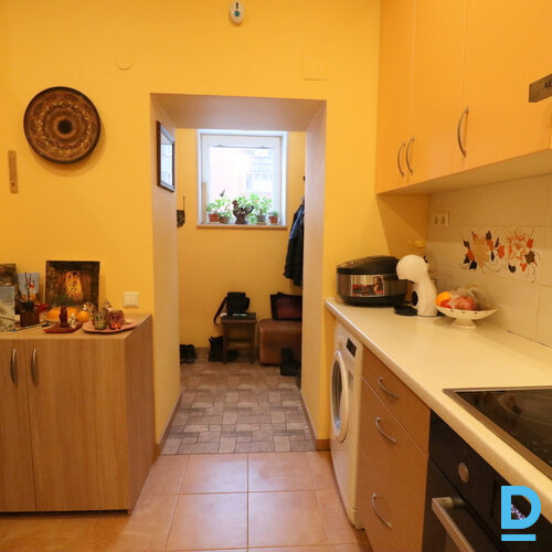 Pārdod dzīvokli Slimnīcas iela 11