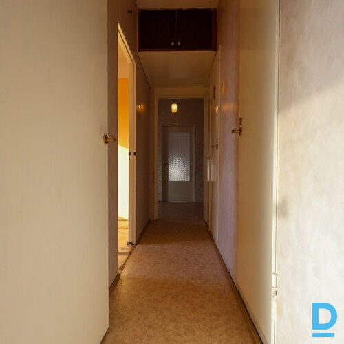 Pārdod dzīvokli Eduarda Tisē iela 79