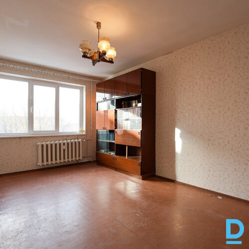 Pārdod dzīvokli Eduarda Tisē iela 79