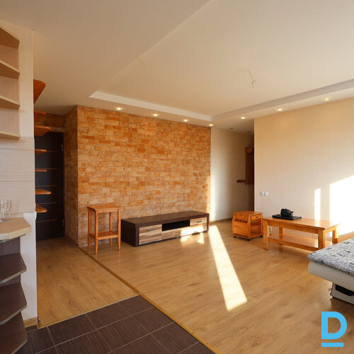 Pārdod dzīvokli Reiņu meža iela 14