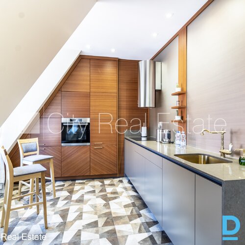 Izīrē dzīvokli Rīgā