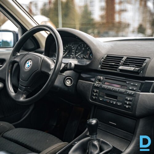 Pārdod BMW 320 2.0i, manuāls, 2000