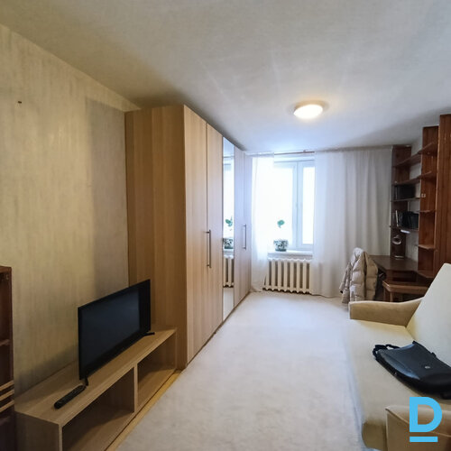 Pārdod dzīvokli Īslīces iela 14