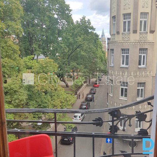 Izīrē dzīvokli Rīgā