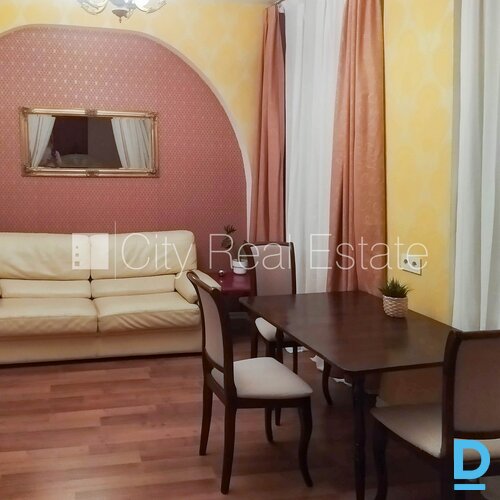 Izīrē dzīvokli Rīgā