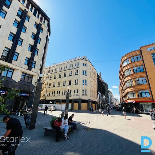 A klases biroja telpas industriālā stilā Vecrīgā