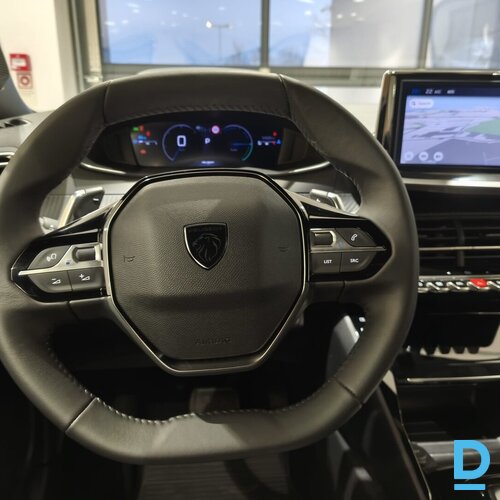 Pārdod Peugeot 2008 Allure Hybrid 136 e-DCS6, 2024 Pārdod Peugeot 2008 Allure Hybrid 136 e-DCS6, 2024