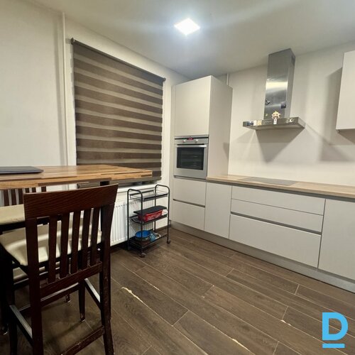 Plašs 3 istabu dzīvoklis Jaunogrē, 67m²