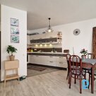 Просторная 3-комнатная квартира в Саласпилсе с 2 балконами и отличной инфраструктурой, 120 м².