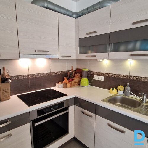 Plašs 3-istabu dzīvoklis Salaspilī ar 2 balkoniem un lielisku infrastruktūru, 120m²