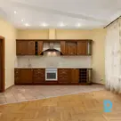 Izīrē dzīvokli Vīlandes iela 10