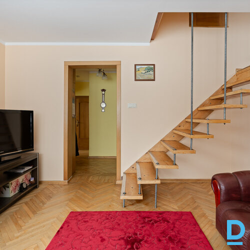 Pārdod māju Dambja iela 78