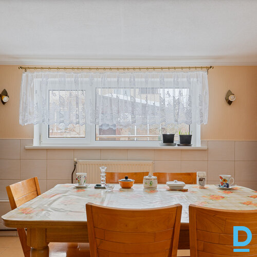 Pārdod māju Dambja iela 78