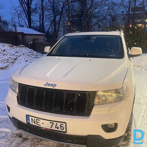 Jeep Cherokee, 2011