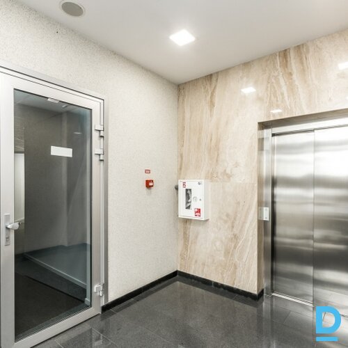 Mūsdienīgas biroja telpas modernā biznesa centrā