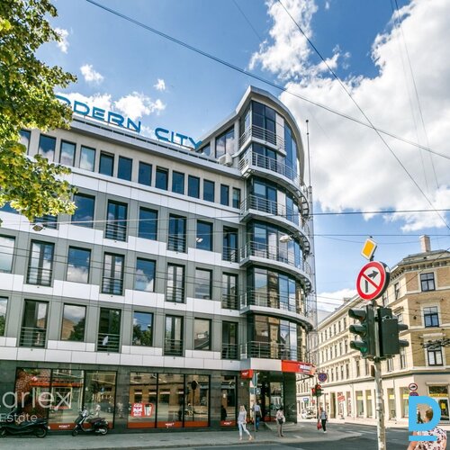 Mūsdienīgas biroja telpas modernā biznesa centrā