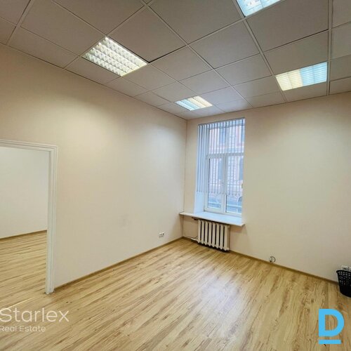 Biroja telpas Rīgas centrā pie Vanšu tilta