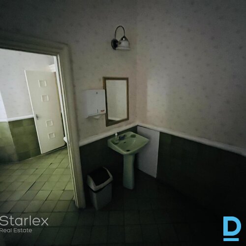 Biroja telpas Rīgas centrā pie Vanšu tilta