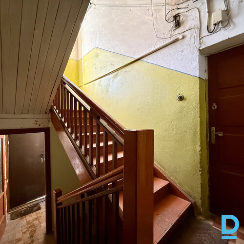 Pārdod dzīvokli Skrudalienas iela 3