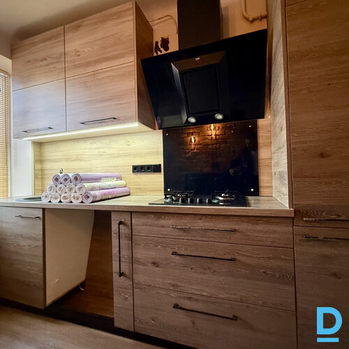 Pārdod dzīvokli Skrudalienas iela 3