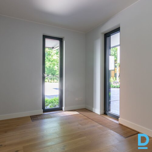 Pārdod dzīvokli Jūrmala