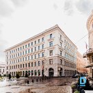 Ēdināšanai piemērotas telpas Vecrīgā pretī viesnīcai "Kempinski"