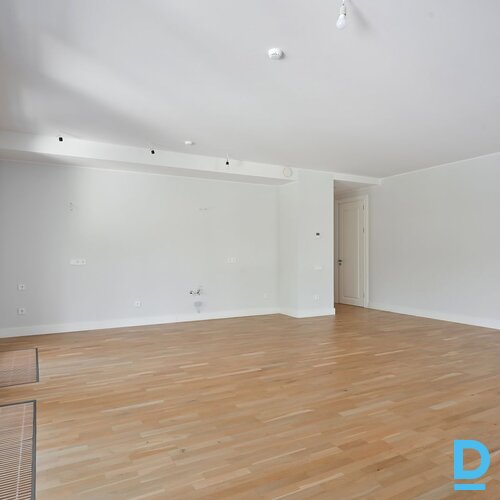 Pārdod dzīvokli Jūrmala