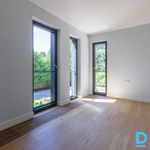 Pārdod dzīvokli Jūrmala