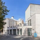 Restorāna telpas pašā Vecrīgas sirdī Līvu laukumā