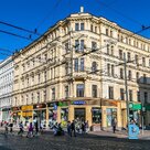 Commercial premises in a location with very intense pedestrian traffic