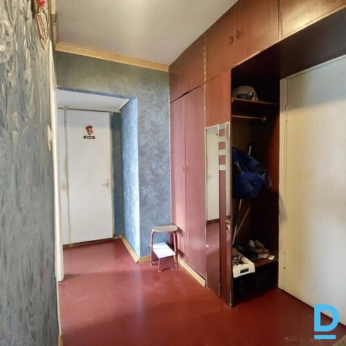 Pārdod dzīvokli Lemešu 17, 54m², 3 ist.