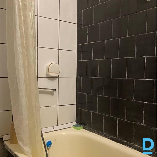 Pārdod dzīvokli Rīga Mežaparks Ezermalas 27