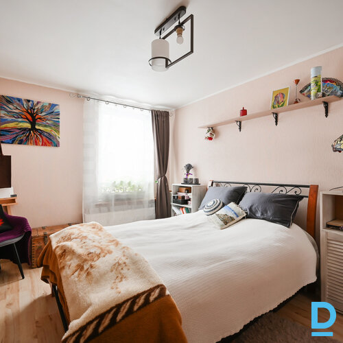 Pārdod dzīvokli Lienes iela 18