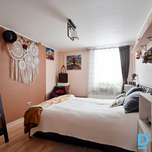 Pārdod dzīvokli Lienes iela 18