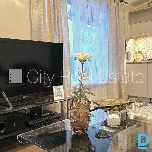 Izīrē dzīvokli Rīgā