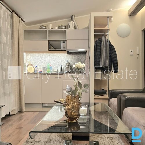 Izīrē dzīvokli Rīgā