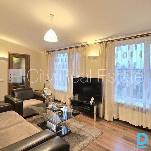 Izīrē dzīvokli Rīgā